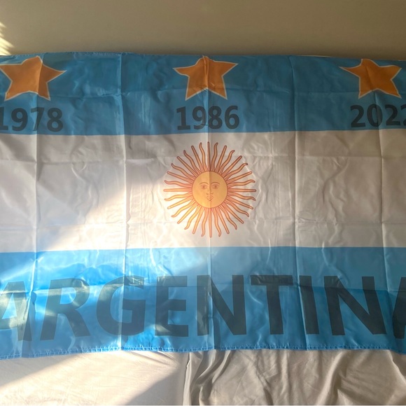 ARGENTINA flag with 3 Stars World Cup Champion - Picture 6 of 7